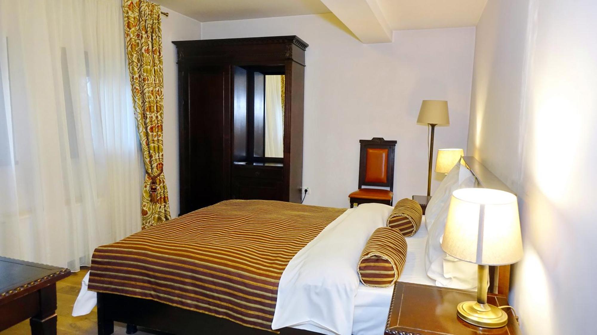 Vila Leonida - Resort Leonida Buşteni Εξωτερικό φωτογραφία