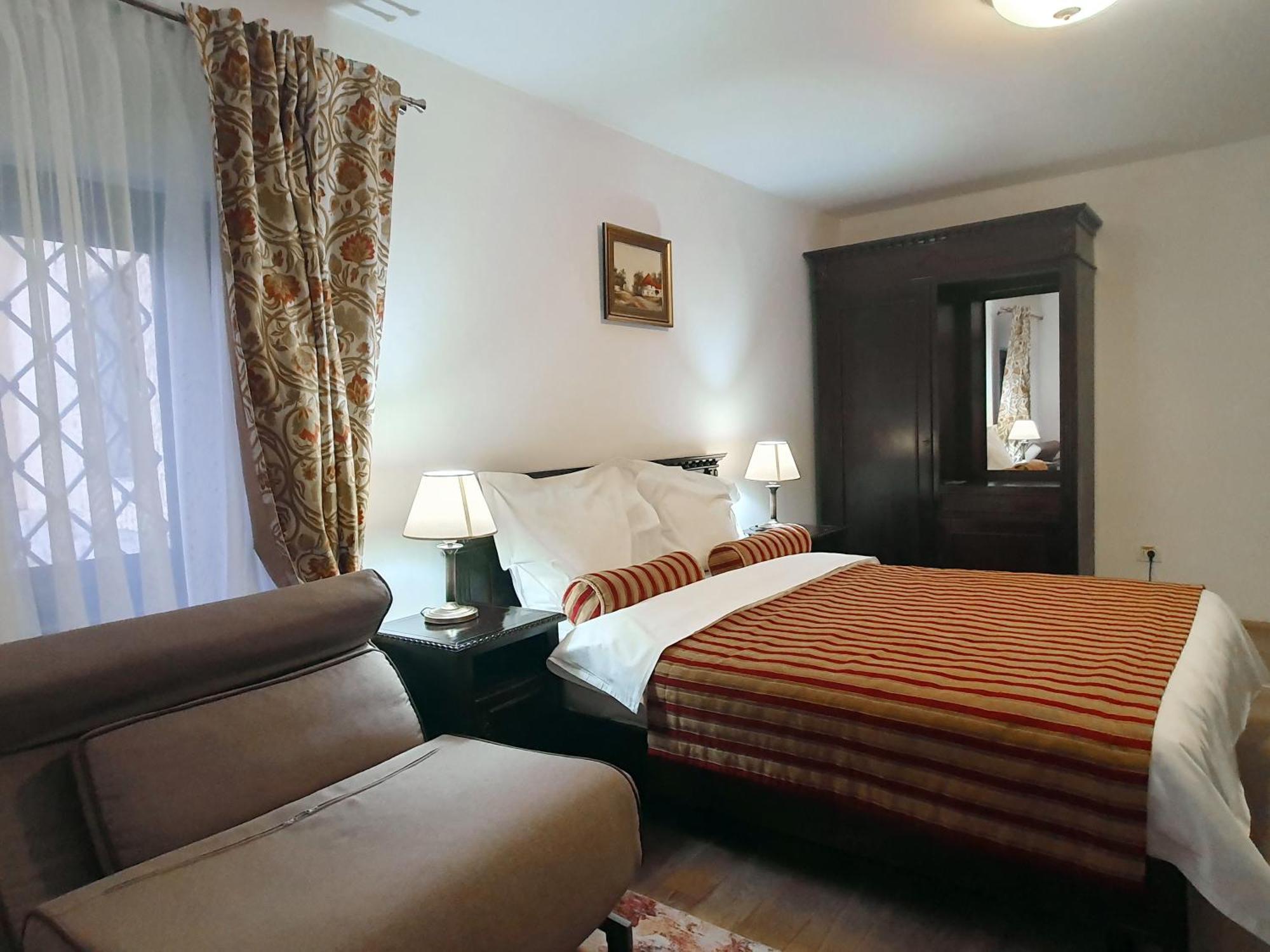 Vila Leonida - Resort Leonida Buşteni Εξωτερικό φωτογραφία