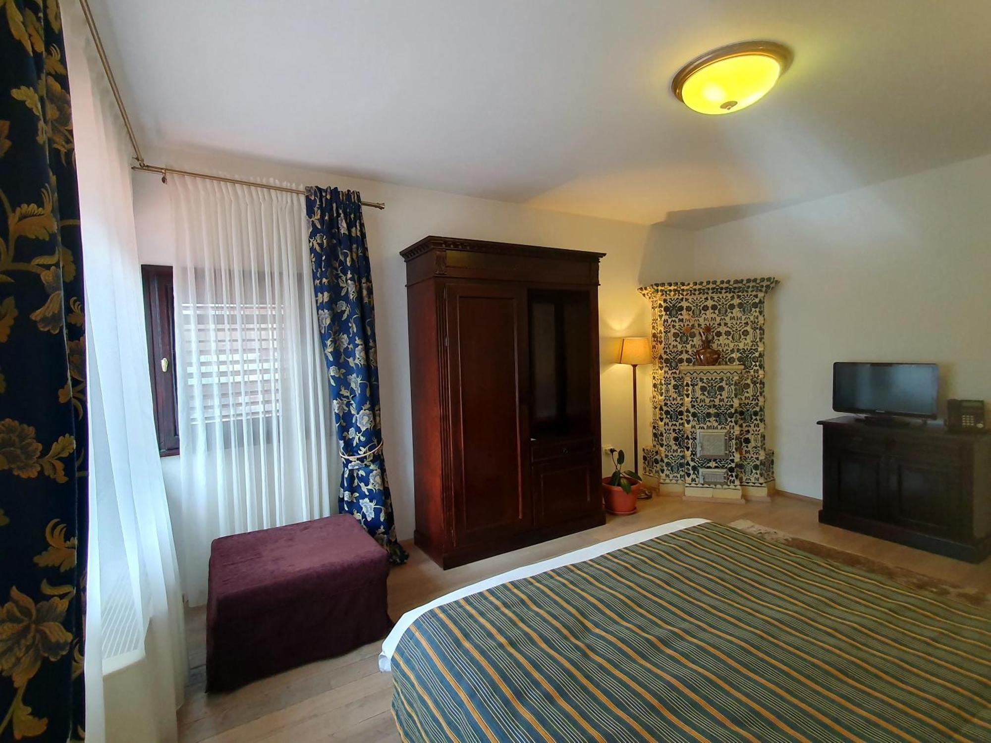 Vila Leonida - Resort Leonida Buşteni Εξωτερικό φωτογραφία